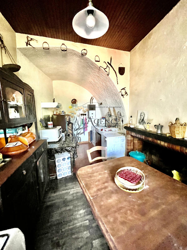 Appartement - 79 m² - 4 pièces