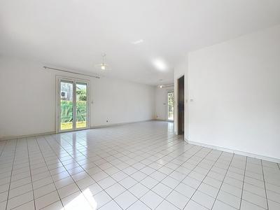 Maison - 104 m² - 5 pièces