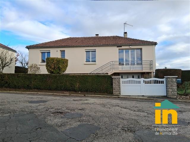 Maison de ville - 75 m² - 4 pièces