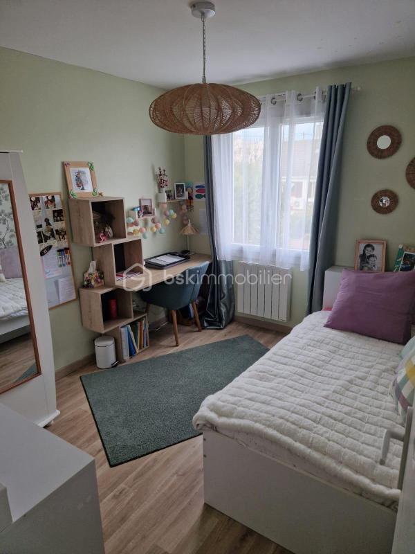 Maison - 102 m² - 5 pièces