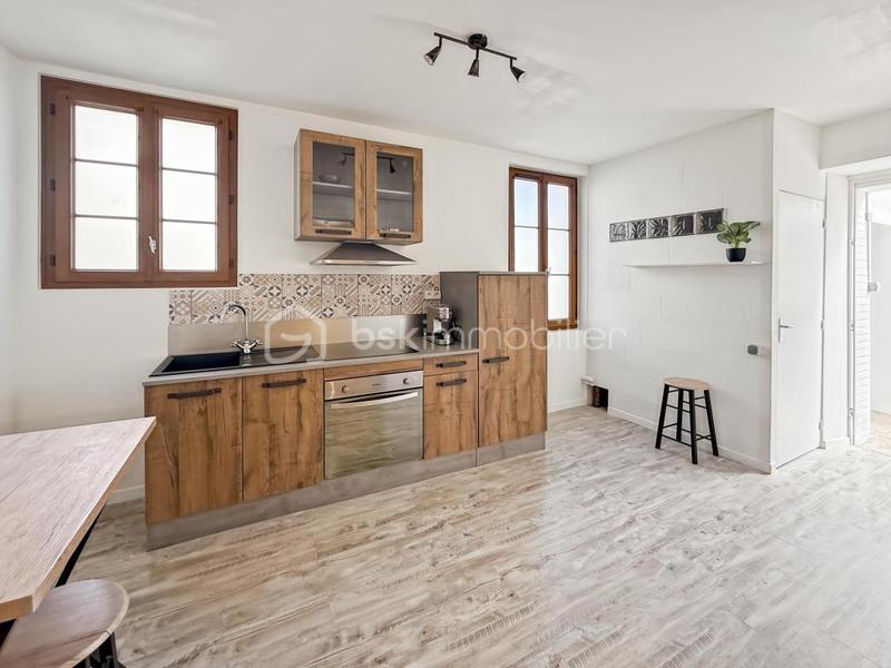 Maison de village - 87 m² - 4 pièces