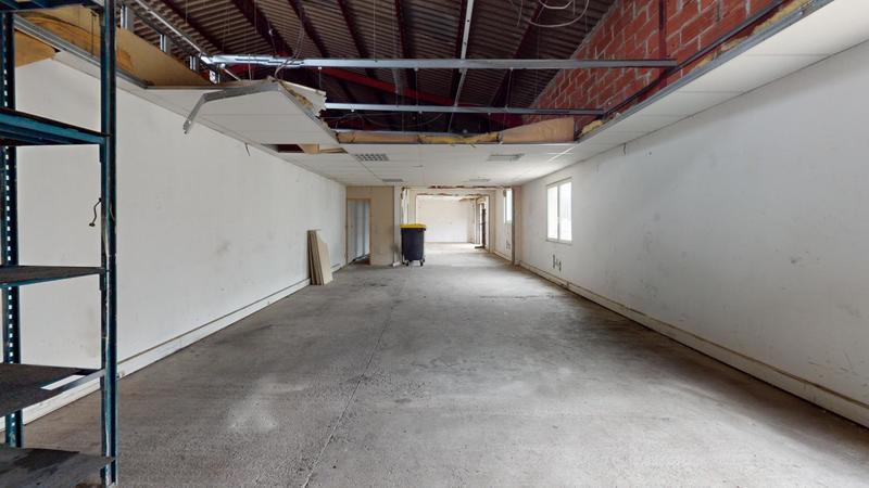 Bureau - 552 m² - 5 pièces