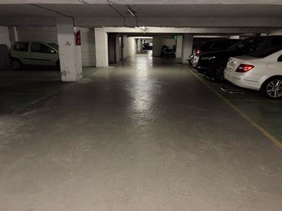 Parking / Garage - 10 m²