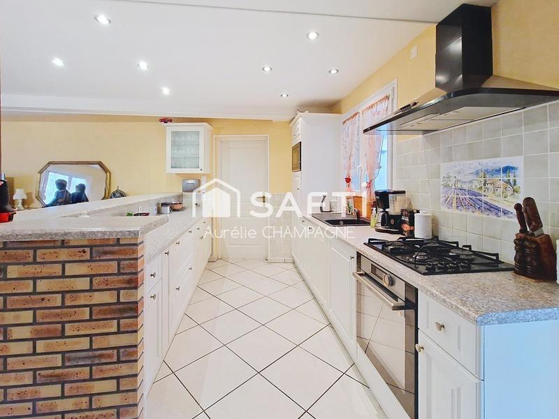 Maison - 100 m² - 5 pièces