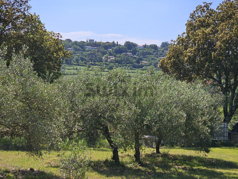 Villa - 80 m² - 4 pièces