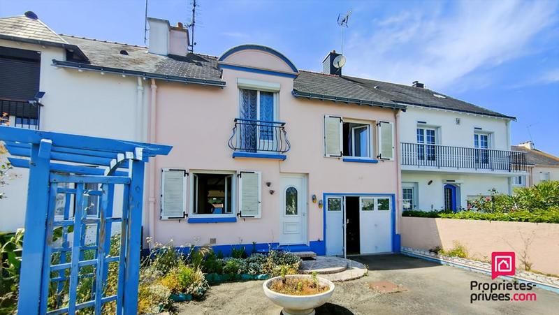 Maison - 93 m² - 5 pièces