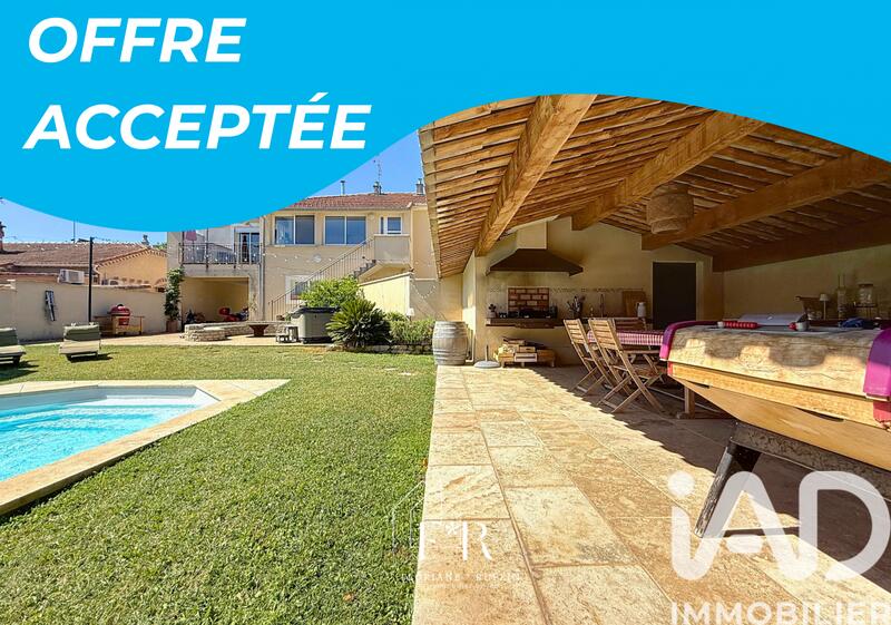 Maison - 200 m² - 4 pièces