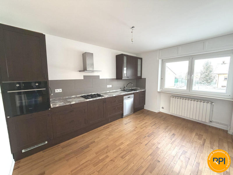 Maison - 137 m² - 6 pièces