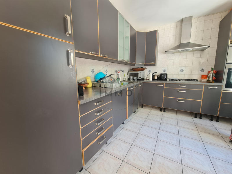 Maison - 150 m² - 5 pièces