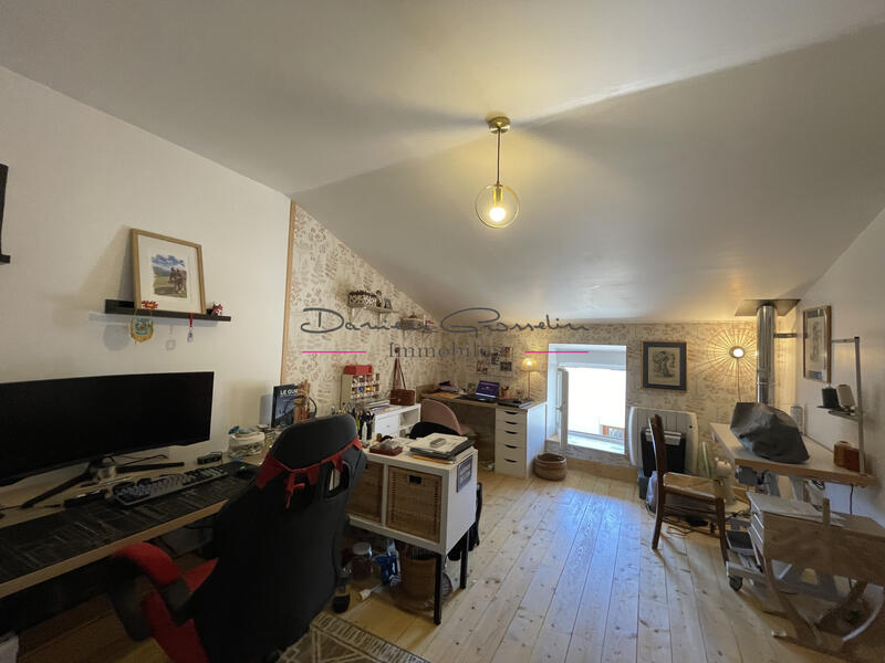 Maison de village - 130 m² - 5 pièces