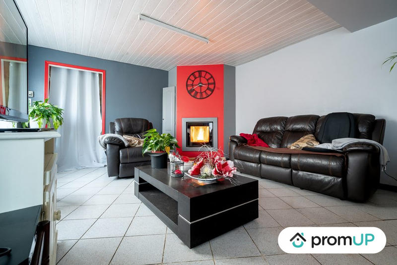 Maison - 346 m² - 18 pièces