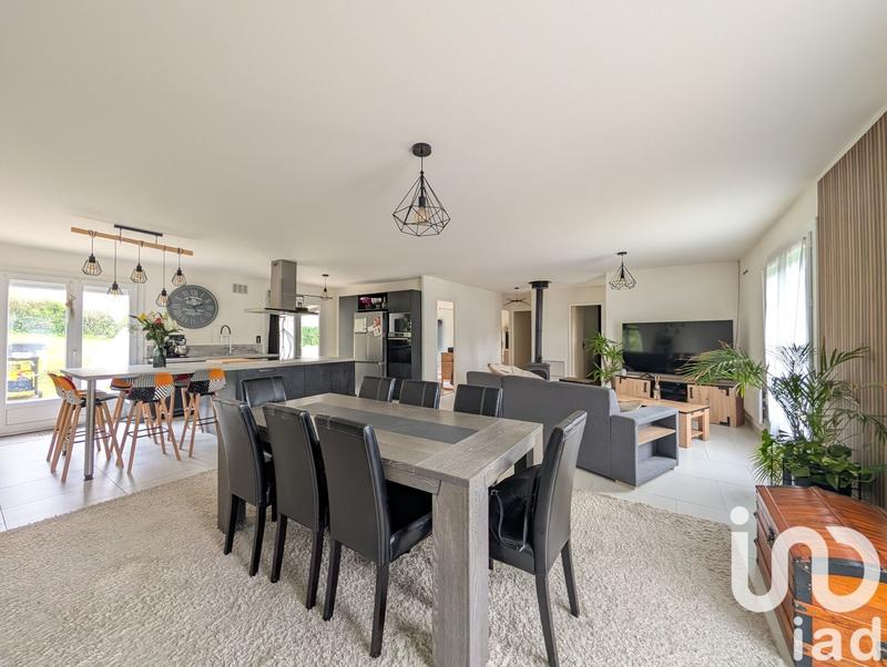 Maison - 133 m² - 6 pièces