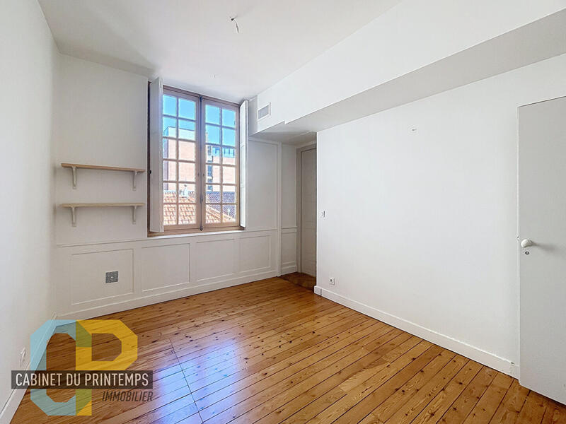 Appartement - 163 m² - 5 pièces