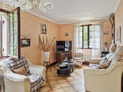 Maison - 150 m² - 7 pièces