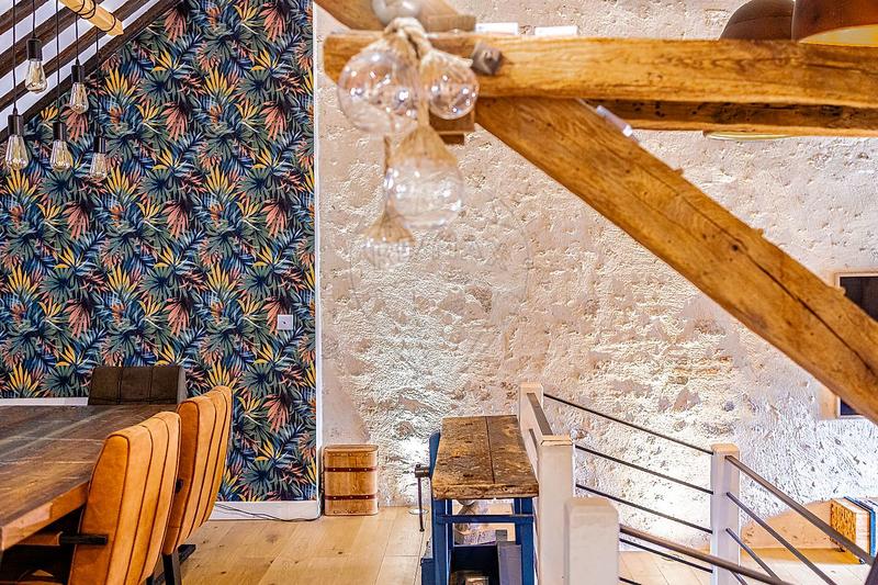 Appartement - 104 m² - 5 pièces