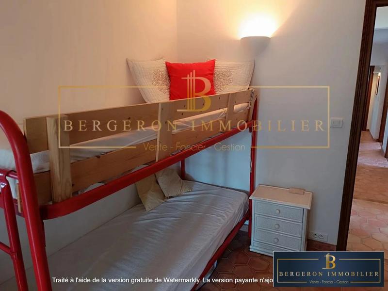 Villa - 185 m² - 6 pièces