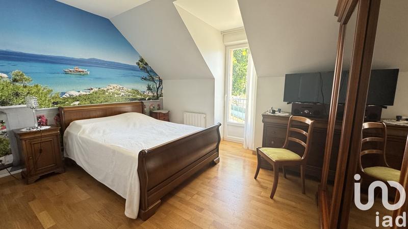 Maison - 175 m² - 8 pièces