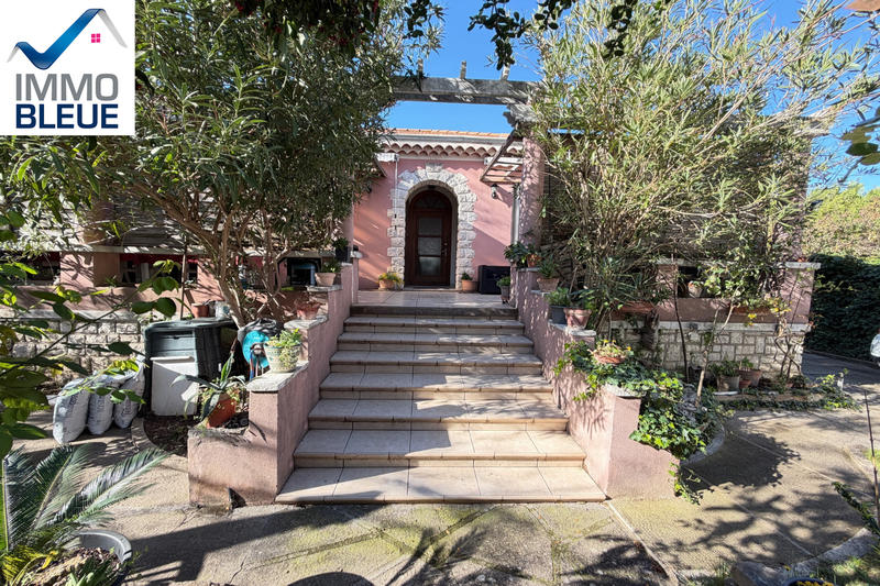 Maison - 88 m² - 5 pièces