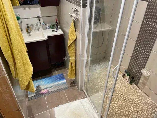 Maison - 318 m² - 7 pièces