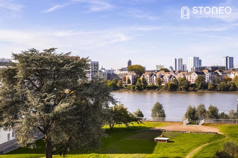 Appartement ancien - 80 m² - 4 pièces