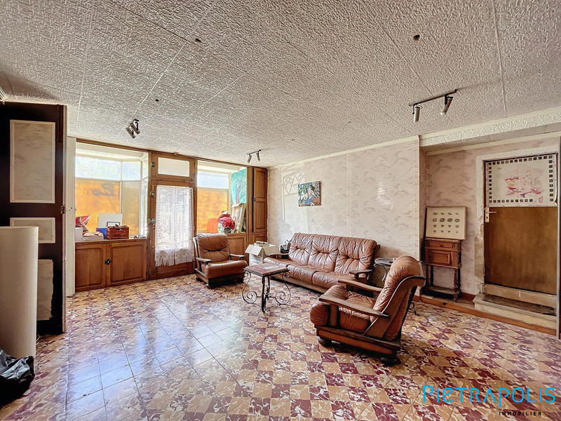 Maison - 175 m² - 10 pièces