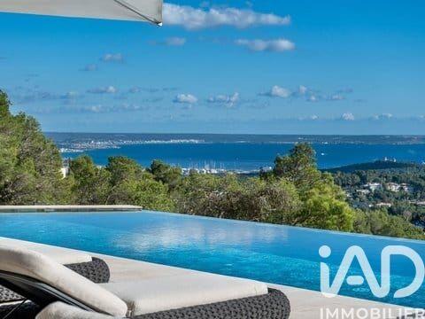 Maison - 600 m² - 12 pièces