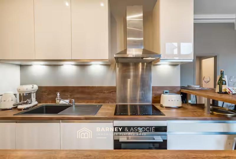 Appartement - 64 m² - 3 pièces