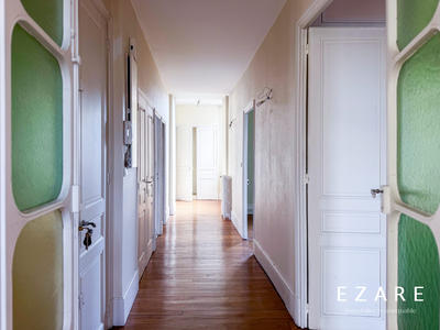 Appartement - 173 m² - 7 pièces