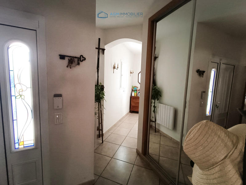 Propriété - 190 m² - 7 pièces