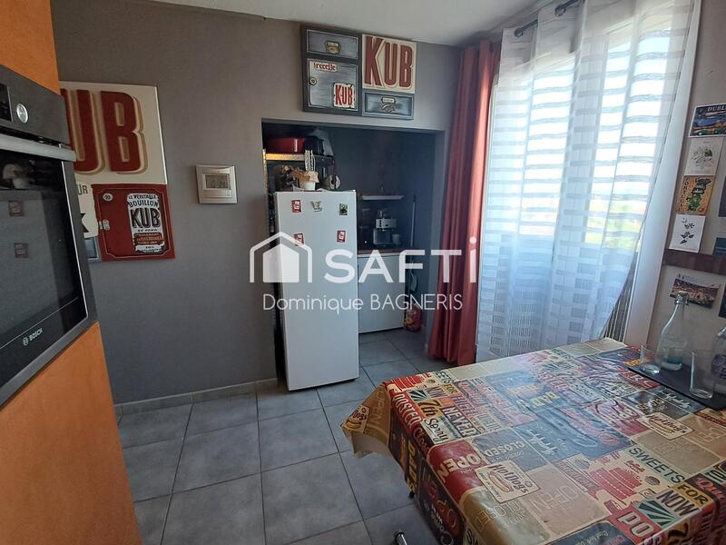 Appartement - 95 m² - 5 pièces