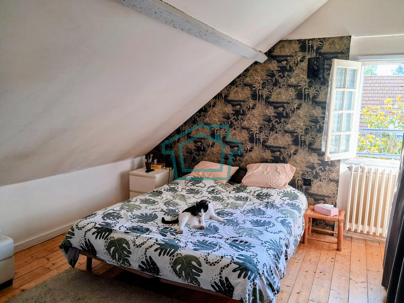 Maison - 105 m² - 5 pièces