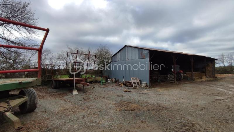 Maison - 200 m² - 1 pièce