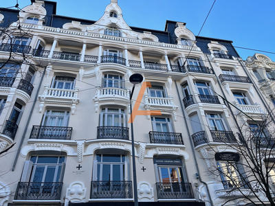 Appartement - 122 m² - 5 pièces