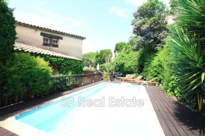 Villa - 145 m² - 5 pièces