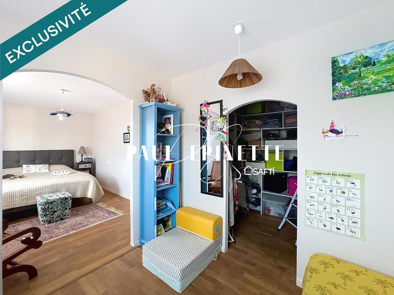 Maison - 185 m² - 5 pièces