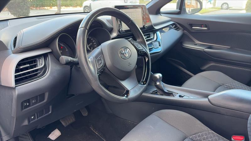 Toyota c-Hr 1.8 Vvt-i 122 Hybrid Cvt Dynamic