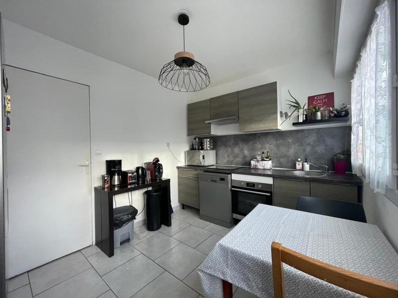 Appartement ancien - 60 m² - 3 pièces