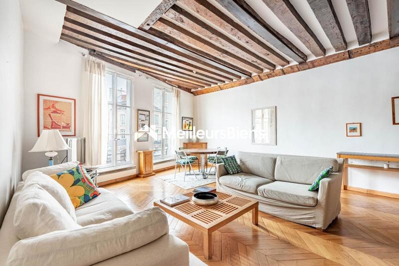 Appartement - 101 m² - 5 pièces