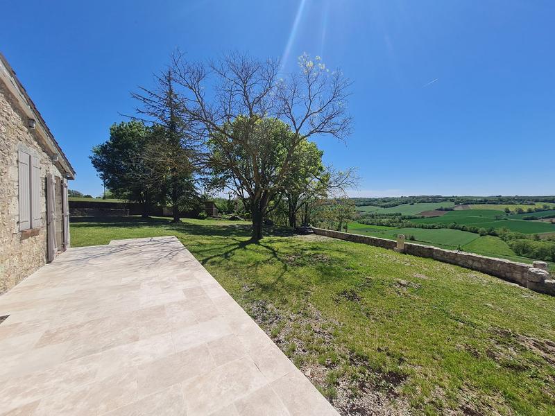 Maison - 190 m² - 6 pièces