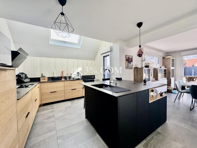 Maison - 127 m² - 5 pièces