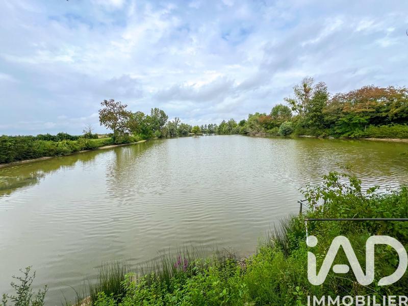 Terrain - 30 090 m²