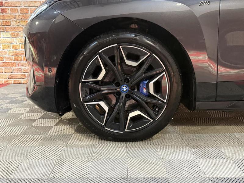 Bmw ix Ix20 M60 619ch 111.5 Kwh Pack Sport