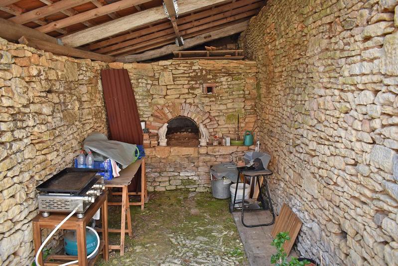 Maison - 480 m² - 11 pièces