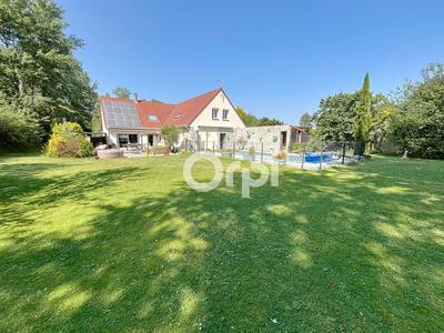 Maison - 241 m² - 7 pièces