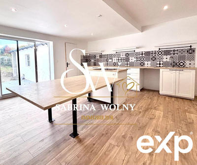 Maison traditionnelle - 113 m² - 6 pièces