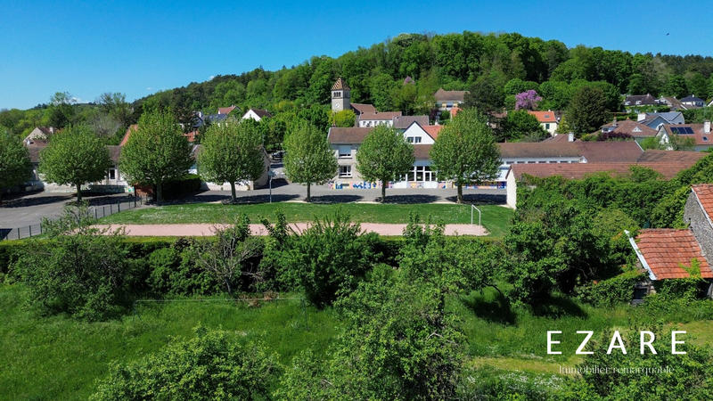 Maison - 700 m² - 6 pièces