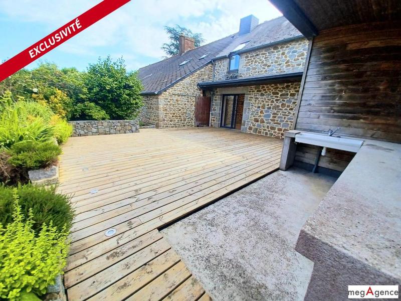 Maison - 240 m² - 9 pièces