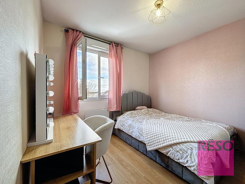 Appartement - 82 m² - 4 pièces