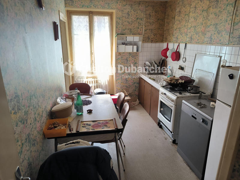 Maison - 200 m² - 5 pièces