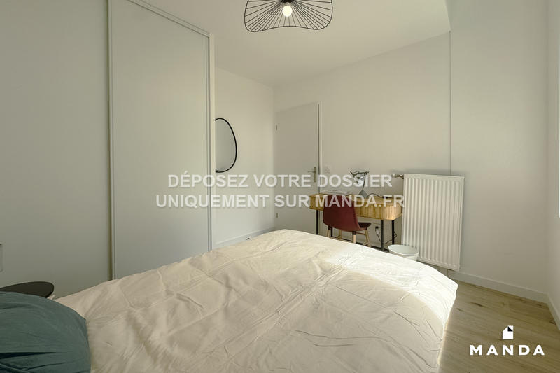 Chambre - 10 m² - 4 pièces